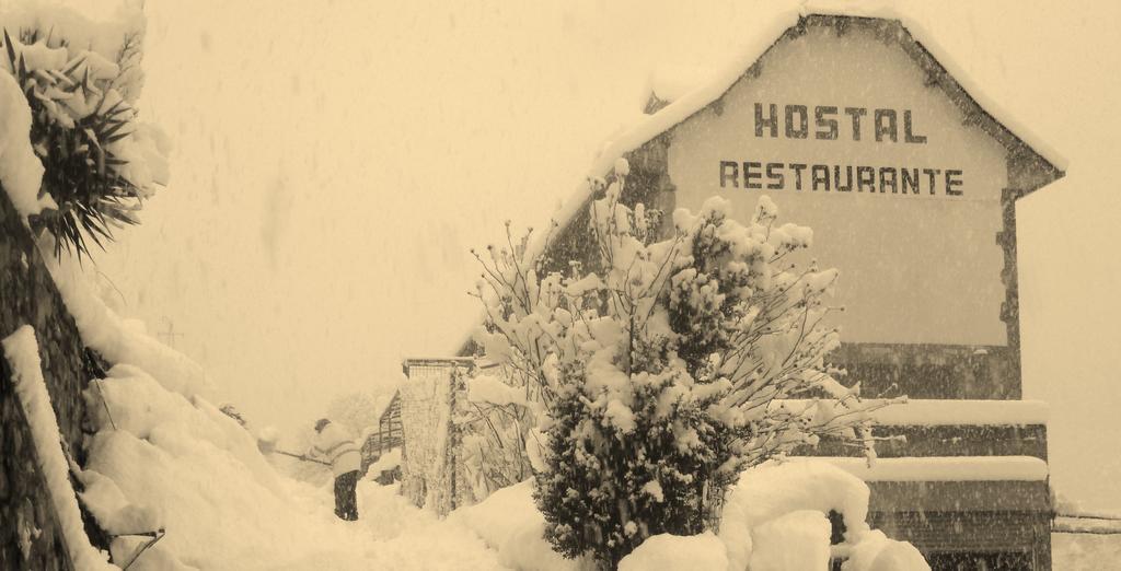 Hostal Panart Bielsa Luaran gambar